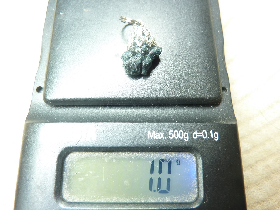 Pendentif Alexandrite Chrysobéryl brut 1 GR Ultra Rare ref 2836