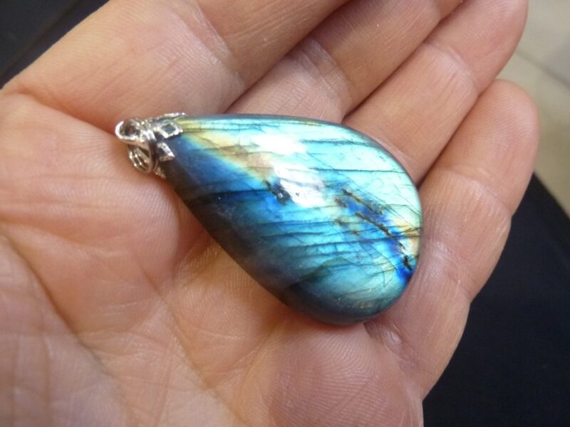 Pendentif Labradorite 16,5 gr réf 3745