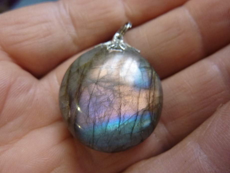 Pendentif Labradorite violet Rare ! ref 4924