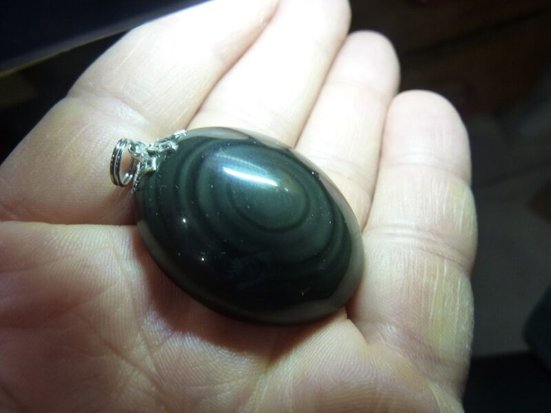 Pendentif Obsidiene oeil celeste ref 2706