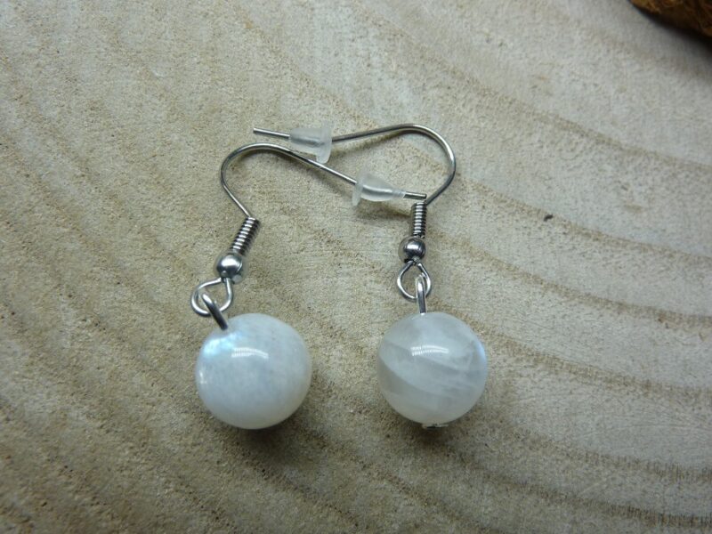 Boucles d'oreilles pierre de lune-perles 10 mm