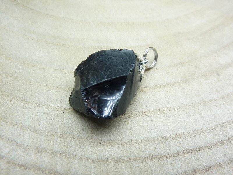 Pendentif Spinelle noir 10,8 gr ultra rare ref 3927