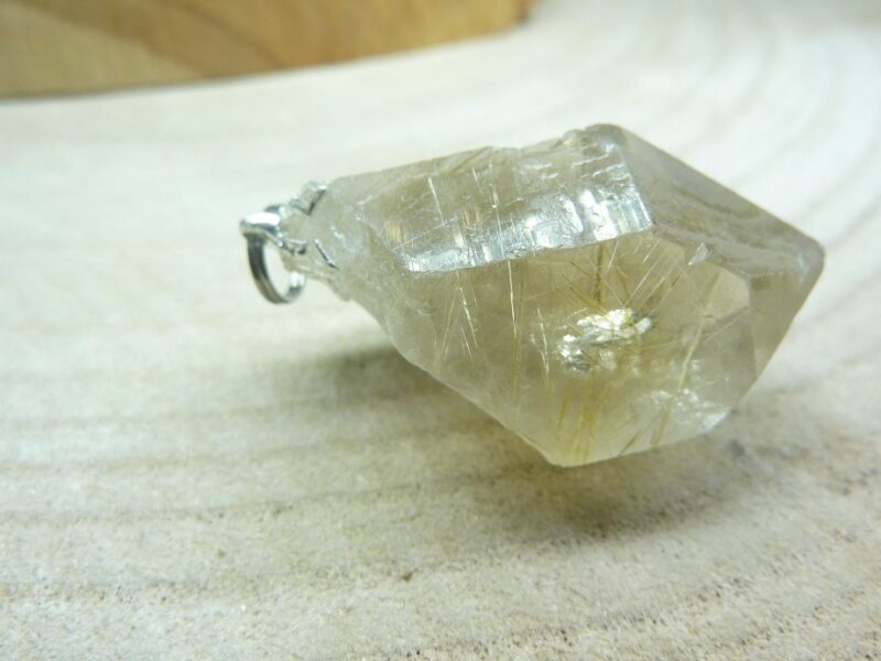 Pendentif quartz rutile ref 1713