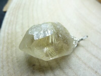 Pendentif quartz rutile ref 1713