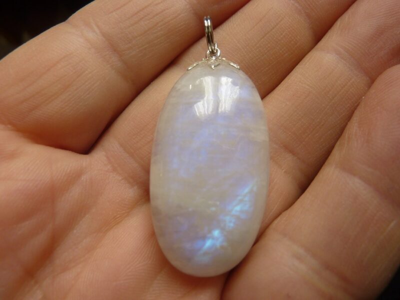 Pendentif Pierre de lune ref 3456