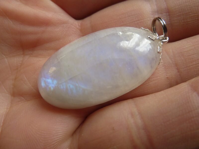 Pendentif Pierre de lune ref 3456