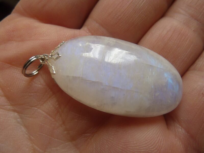 Pendentif Pierre de lune ref 3456