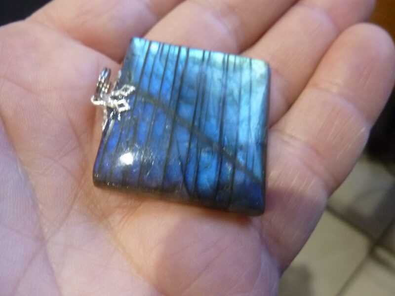 Pendentif Labradorite ref 2607