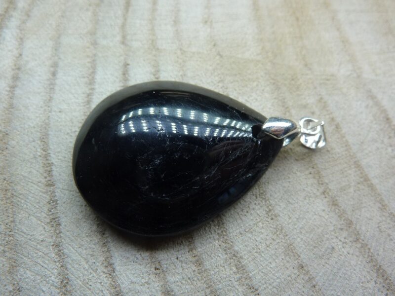 Pendentif tourmaline noire goutte