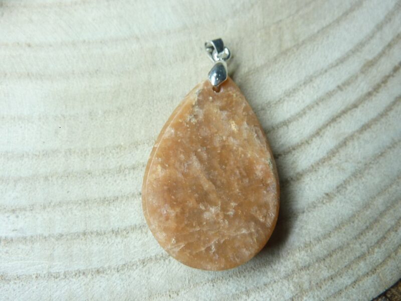 Pendentif Pierre de lune orangée ref 0215