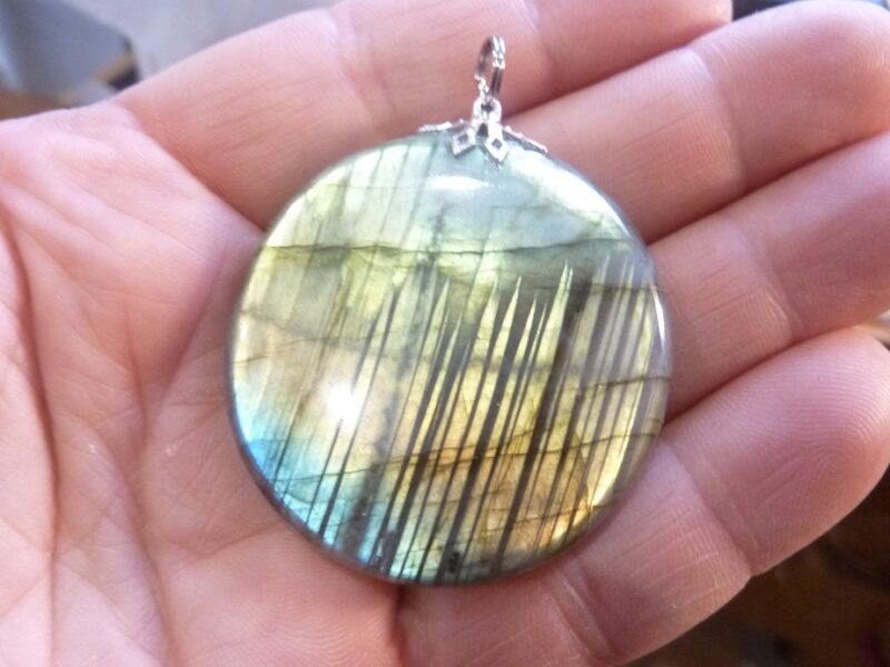 Pendentif Labradorite réf 0104