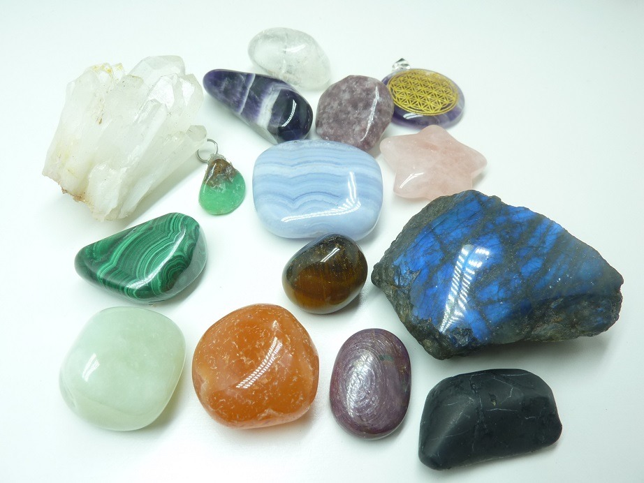Les pierres porte-bonheur - AME - vertus et bienfaits des pierres