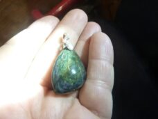 Pendentif Obsidienne oeil céleste mentogochol ref 3309