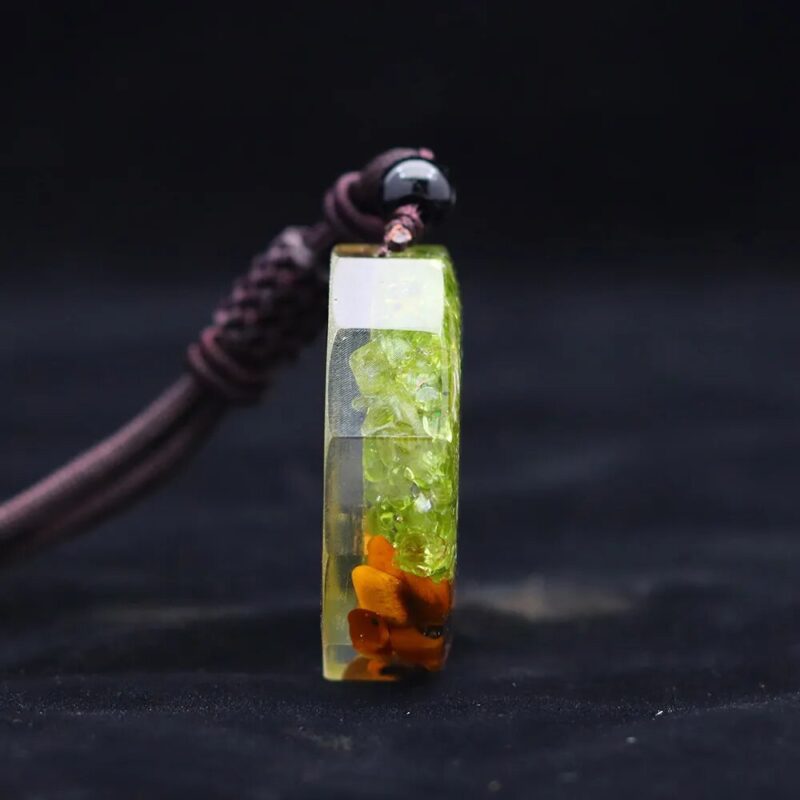 Pendentif orgonite Oeil de tigre-Peridot - Arbre de vie