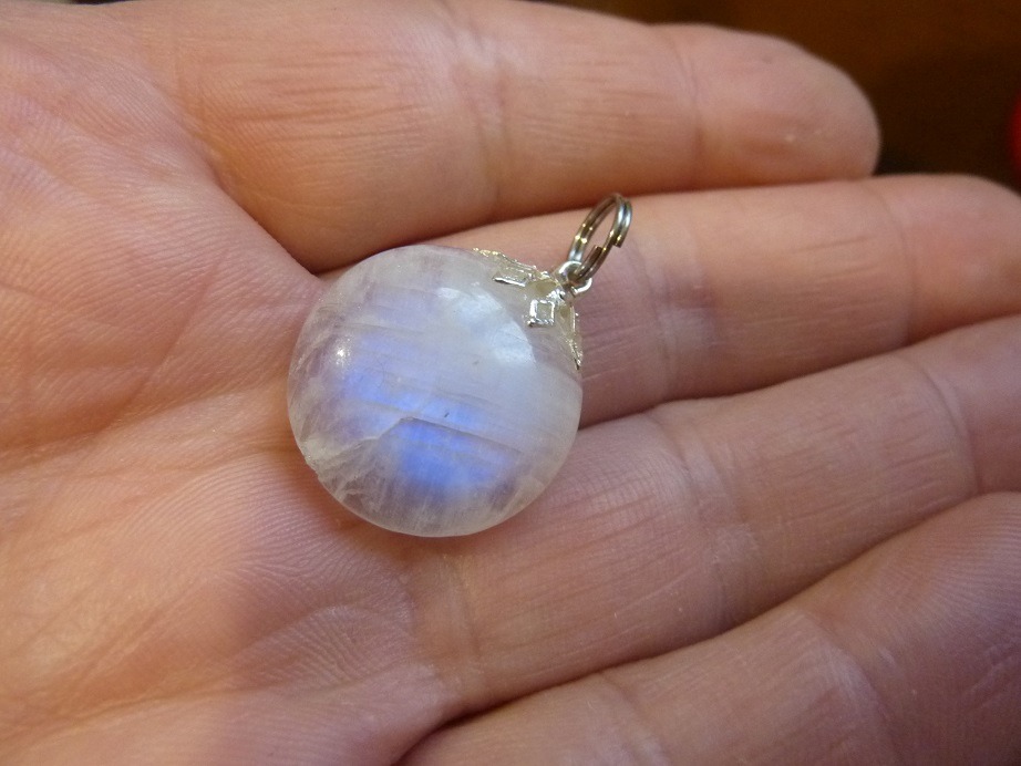 Pendentif Pierre de lune ref 3363
