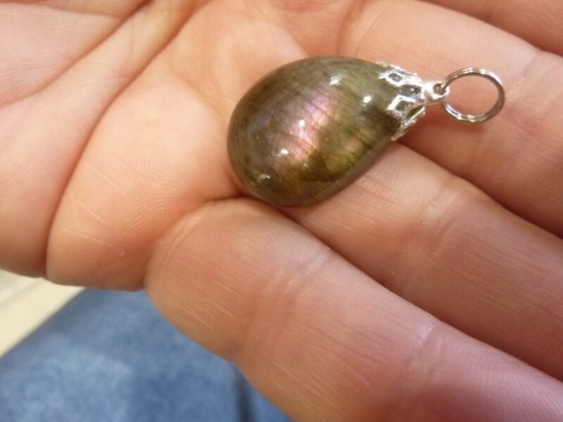 Pendentif Labradorite violet ref 0712