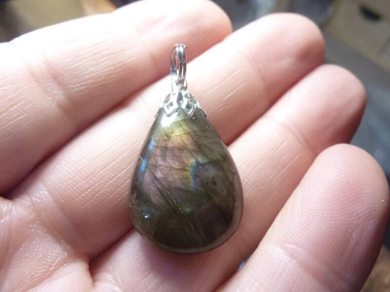 Pendentif Labradorite violet ref 0802