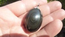 Pendentif Obsidienne oeil céleste ref 4629