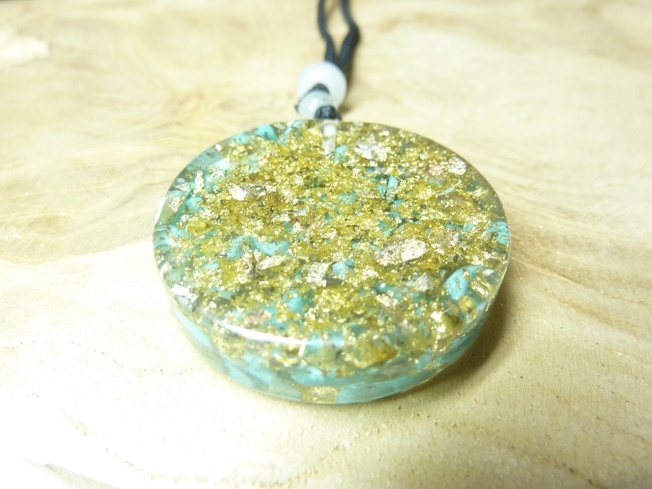 Collier pendentif Sri Yantra-Turquoise orgonite