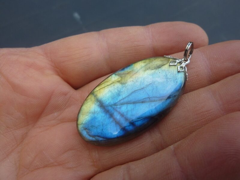 Collier pendentif Labradorite ref 1407