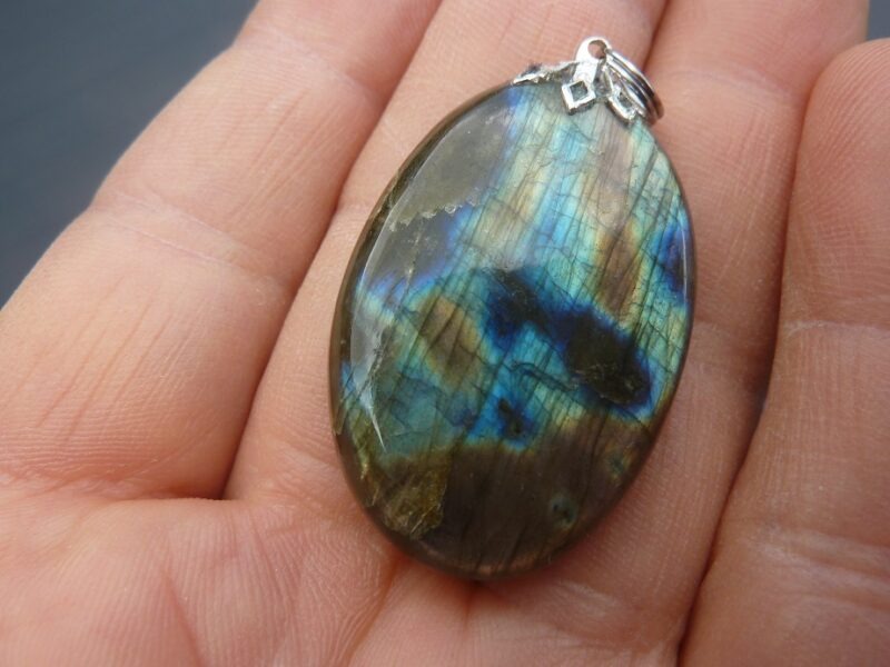 Collier pendentif Labradorite ref 140