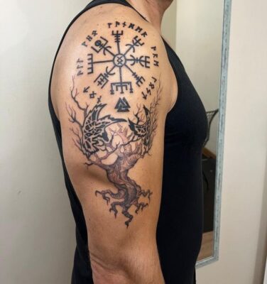 Vegvisir : Signification et histoire de la Boussole Viking