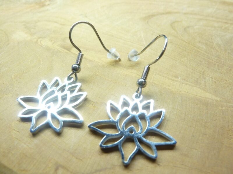 Boucles d'oreilles fleur de Lotus ref argent 02