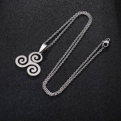 Collier pendentif Triskel ref Argent