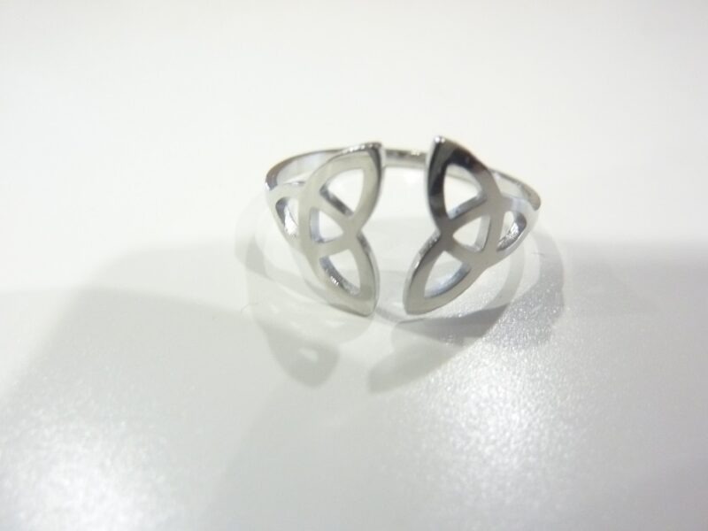 Bague réglable Triquetra acier inoxydable ref Argent