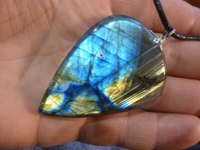 Collier pendentif Labradorite ref 161