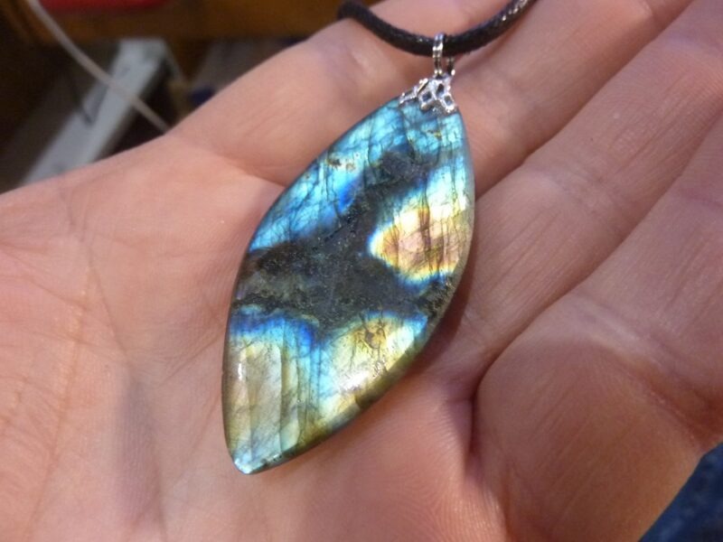 Collier pendentif Labradorite ref 1311
