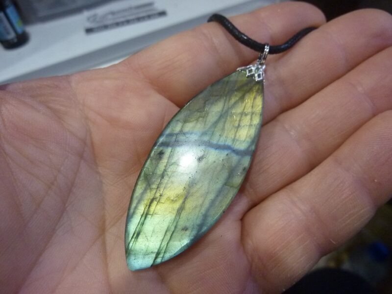 Collier pendentif Labradorite ref 2626