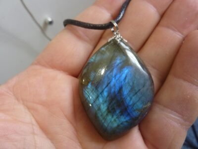 Collier pendentif Labradorite ref 2211