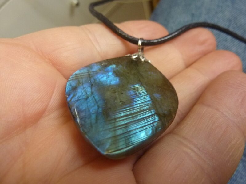 Collier pendentif Labradorite ref 2211