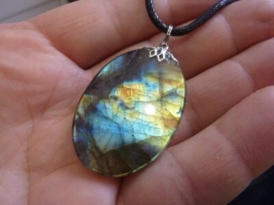 Collier pendentif Labradorite ref 258