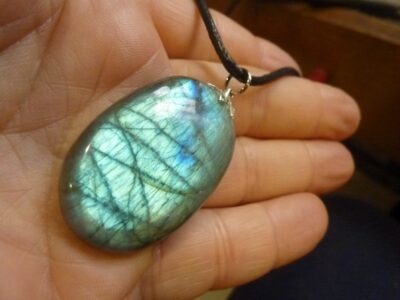 Collier pendentif Labradorite ref 748