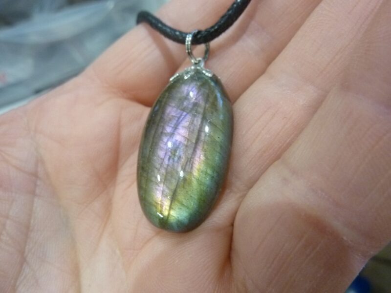 Collier pendentif Labradorite ref 1712