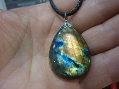 Collier pendentif Labradorite GG 013