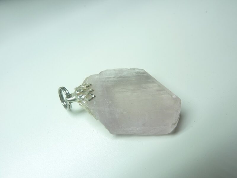 Pendentif Kunzite brut GG 0501
