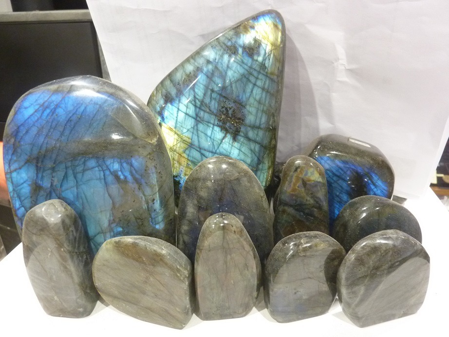 Bloc Labradorite polie pour thérapeute