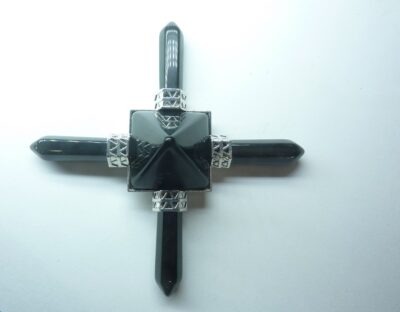 Générateur d'énergie obsidienne noire protection et ancrage