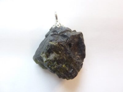 Pendentif tourmaline verte-noire Ultra Rare GG 38