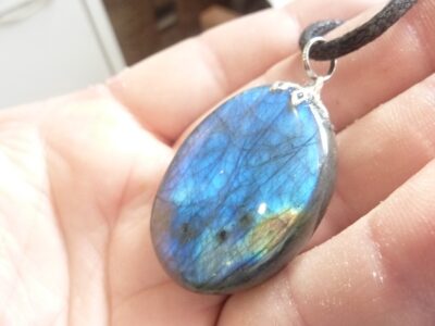 Pendentif Labradorite spécial pour thérapeute GG 2205