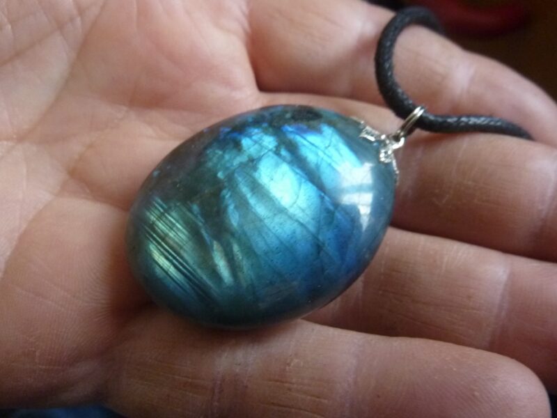 Pendentif Labradorite spécial pour thérapeute GG A29