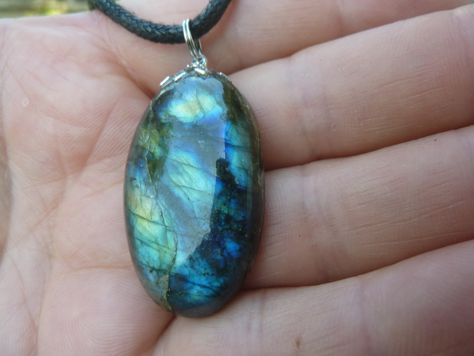 Collier pendentif Labradorite GG NB02