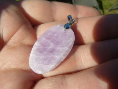 Pendentif Kunzite monture argent 925 ref 1906