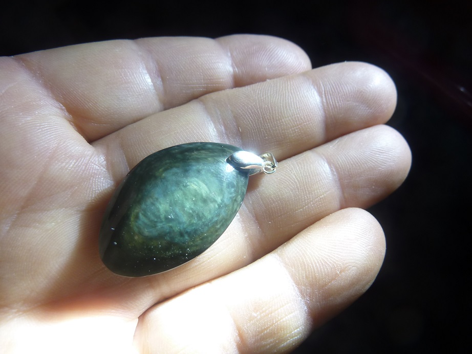 Pendentif Obsidienne oeil céleste mentogochol GG 2806