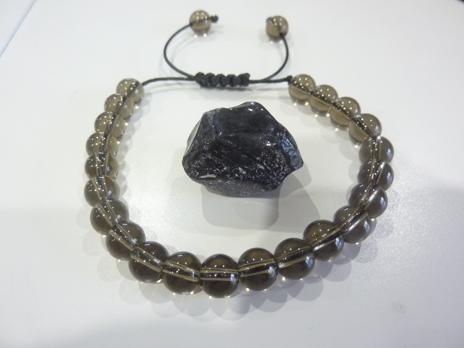 Bracelet réglable Obsidienne larme d'apache perles 8 mm