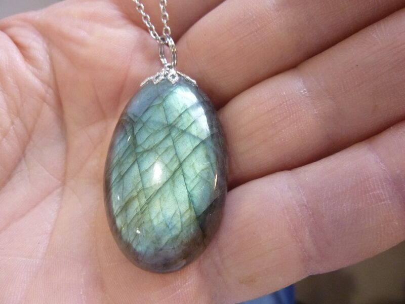 Pendentif Labradorite GG 0809 + chaine acier inoxydable 50 cm