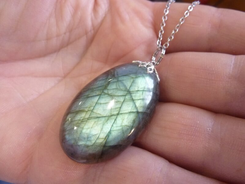 Pendentif Labradorite GG 0809 + chaine acier inoxydable 50 cm